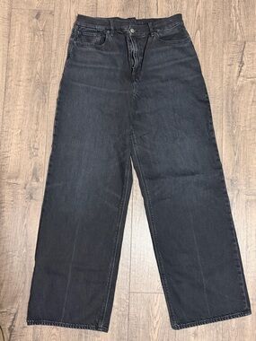 American Eagle Outfitters Straight Leg Jeans in Black Wash